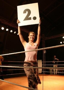 ringgirl_web.jpg